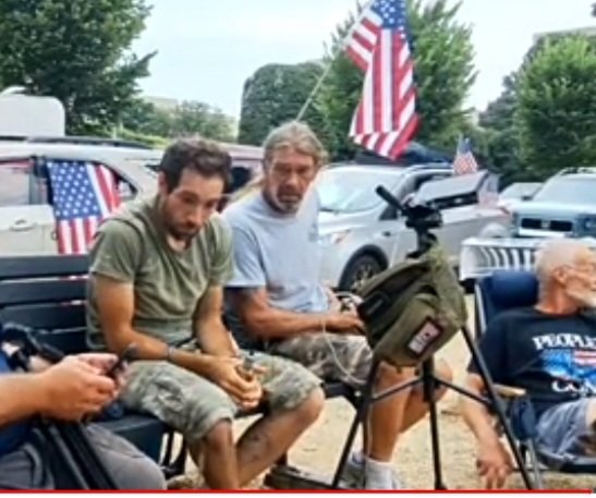 sammiejspringer's tweet photo. #1776RM cult followers @TGoldenChariot, Tony and the rest of the mall squatters looking especially rough this morning. Seems Anarchy Princess @GraysonBrent3 & her friends, voodoo dolls and pentagrams broke them πππΏπ
#1776RestorationMovement #72HourCountdown #ItsOver https://t.co/fpXwLahEBL