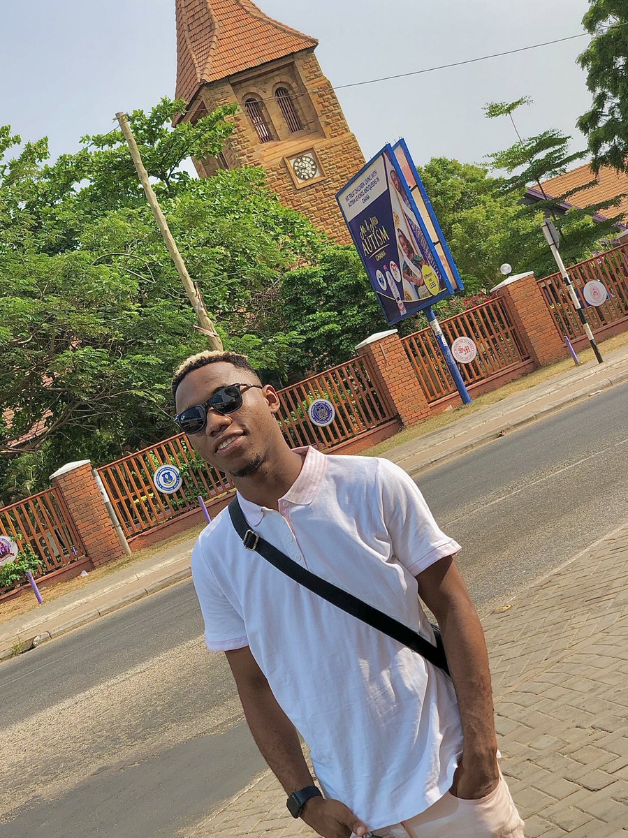 JuliusBegger's tweet image. Happy Birthday to me.
26/07 🥳🎂🕊🤴♌️ Leo Szn.