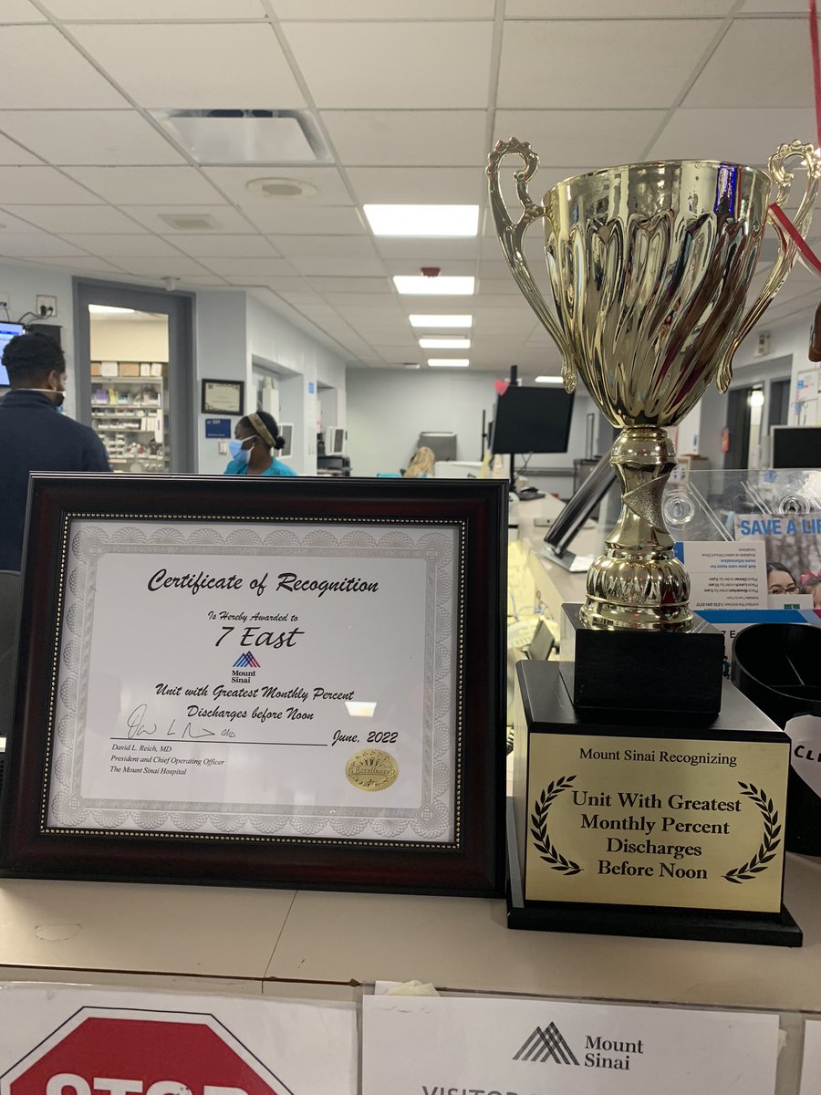 CELEBRATION! 7E was awarded with the Greatest Monthly DBN for June <a href="/MountSinai/">Mount Sinai</a>! We love to keep our patients at #theheartofthematter and get them home sooner ❤️ <a href="/BethOliverVP/">Beth Oliver</a> <a href="/MountSinaiHeart/">Mount Sinai Fuster Heart Hospital</a>