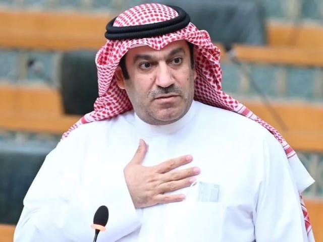 kwtcnn's tweet photo. أحمد الشحومي أصدق نائب في #مجلس2020 
منذ أول اجتماع نيابي في ٦- ١٢ - ٢٠٢٠
قال لهم بينكم من سيخالف اتفاقكم
وبالفعل حدث وتصويت الرئاسة يشهد #أحمد_الشحومي شخص مرشح لتجاوز انتخابات #مجلس_الأمة_2022 
صاحب مبدأ وحجة ولديه رؤية
راجعوا مواقف جناح المعارضة بتشوفون العجب العجاب في تقلباتهم https://t.co/ItRO9OiHpY