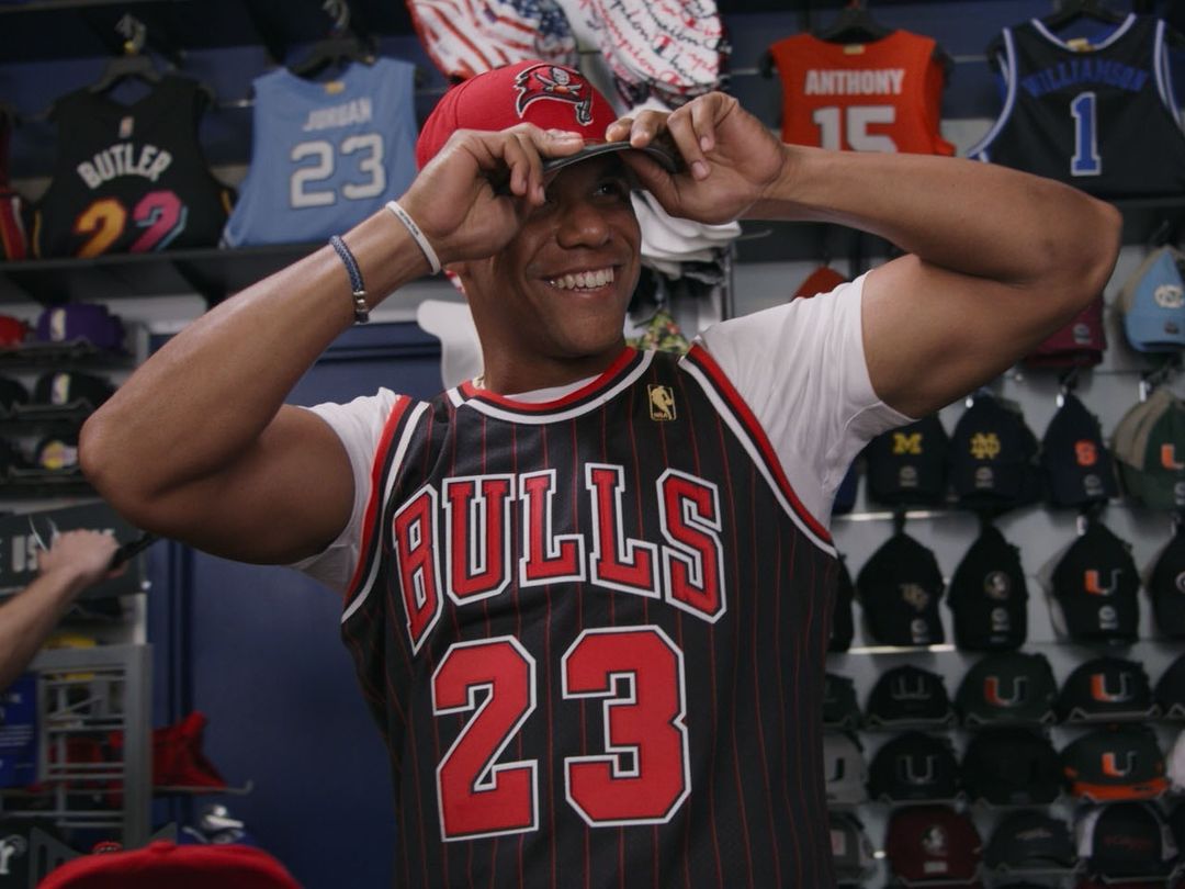addisonclarkchi's tweet photo. @lids has apparel for ALL your favorite Chicago sports teams! ⚾🏀🏈🏒

Stock up on @chicagobulls, @nhlblackhawks, @chicagobears, @whitesox AND @cubs gear… all in one place!

What are you going to buy first?! https://t.co/GVQimWFWOh