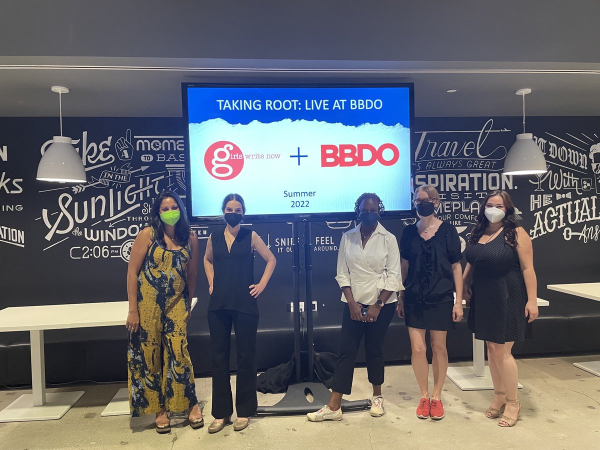 girlswritenow's tweet photo. Today, we're taking #TakingRoot LIVE with our friends at @BBDONY! What does that mean? Stay tuned to find out— we'll be live tweeting the whole thing! 🤩

Still looking to get your hands on a copy of the book? We hear @mcnallyjackson and @booksaremagicbk have a few left... https://t.co/cm5QiOjUi8
