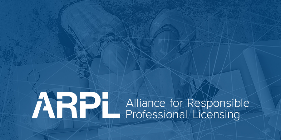 TheARPL's tweet photo. Without #ProfessionalLicensing consumers are left on their own to determine whether or not a professional is qualified for the job. #ResponsibleLicensing matters. Read what’s at risk: https://t.co/2MRnR0GGQa https://t.co/MmZUZ1EA99