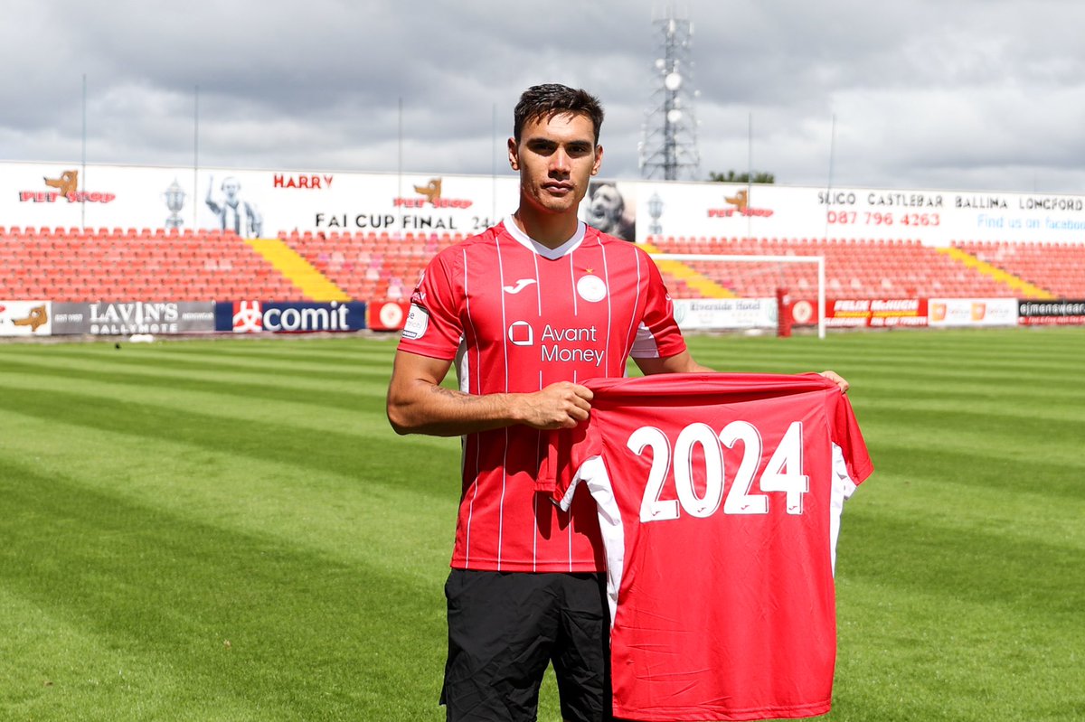 MAX MATA 😍

The #bitored are delighted to announce striker Max Mata has signed a new two-and-a-half year contract with the club to keep him at The Showgrounds until at least the end of 2024

sligorovers.com/max-mata-exten…