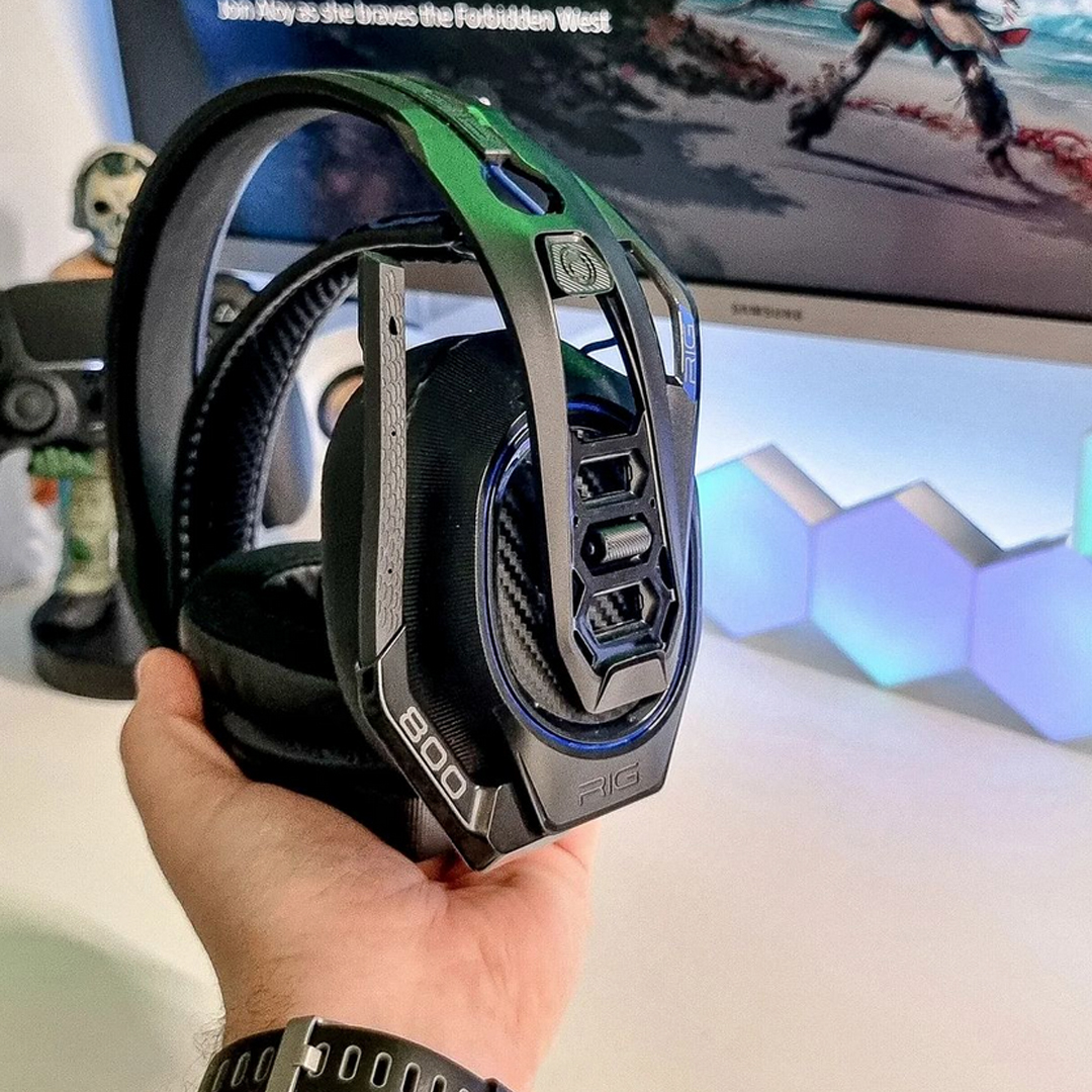 RIGGaming_fr's tweet photo. Pas de setup gaming sans mon #RIG800 ! 🎧👑

📸: @Confairclough94 sur Instagram https://t.co/2mIj8eiOj9