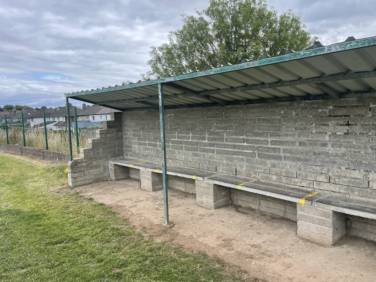 Big thanks too <a href="/StMichaelsCork/">St Michaels GFC</a>  and <a href="/NemoRangersGAA/">NemoRangersGAA</a>  for tidying up after themselves last night. Other teams take note 💪🏻🤞🤝
