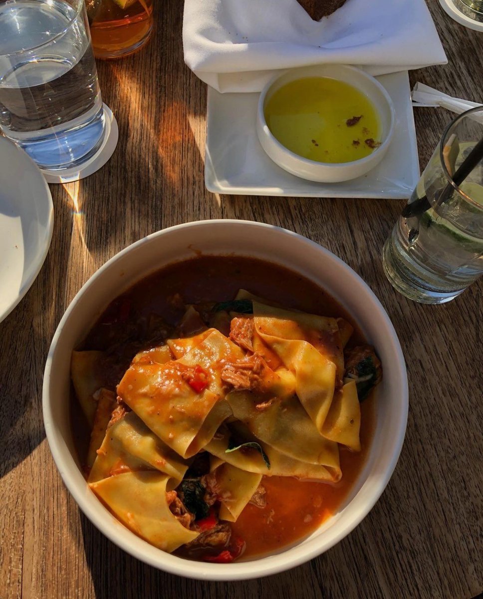 EccoMidtown's tweet photo. Pappardelle + golden hour, a magnificent combination ✨ Click below to make your reservation this week! *Pappardelle is a signature dish available at both of our locations. 

📸: @am_eatsssss via Instagram 

https://t.co/JAbmsBAVza https://t.co/RrmTHllcuc