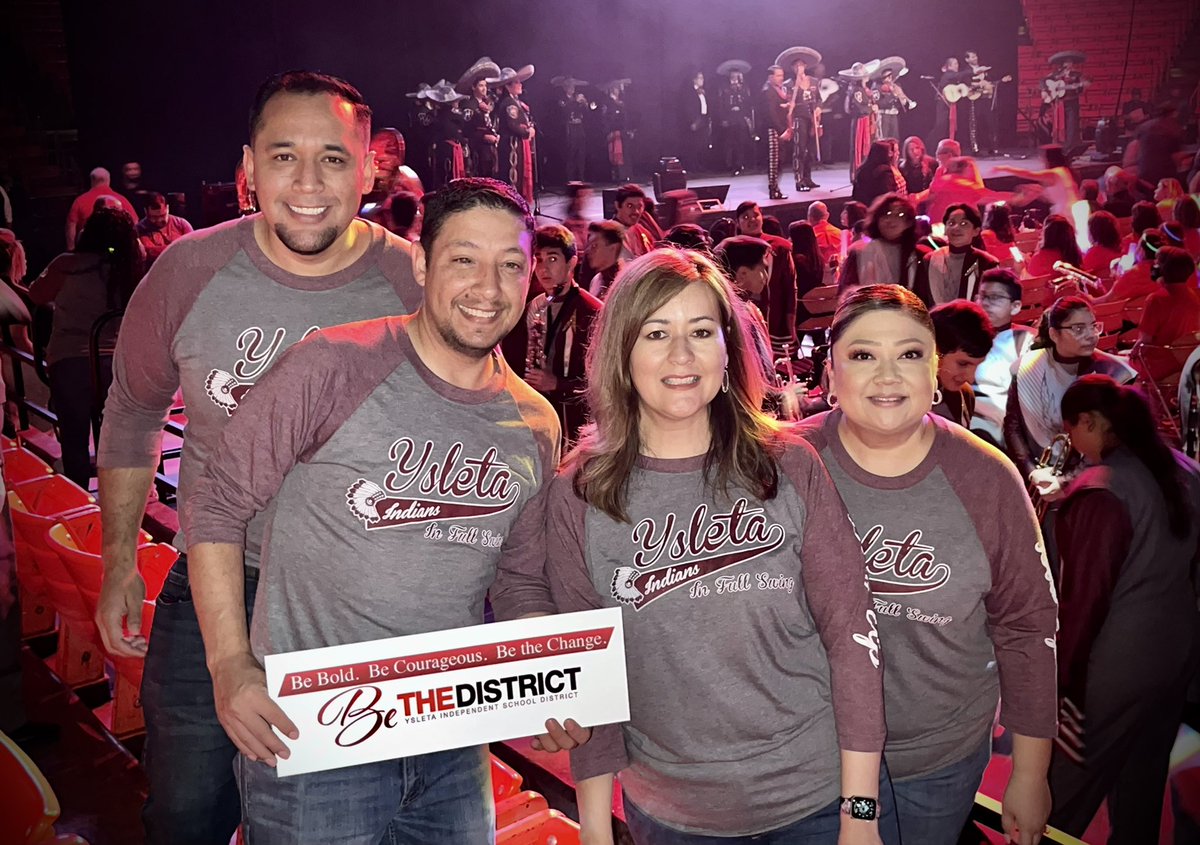 <a href="/YsletaHS/">Ysleta HS</a> admin ready to #BeBold for students this school year! #BOWUP #InFullSwing⚾️