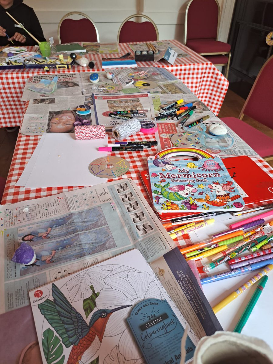 We saw lots of budding Artists today taking part in the Meet Try Learn sessions at The Ukraine Club .... fun activities that are suitable for adults and children will continue throughout the school holidays every Tuesday, Wednesday and Thursday 11am-2pm :) <a href="/kirkleeswelcome/">#Kirkleeswelcomes</a>