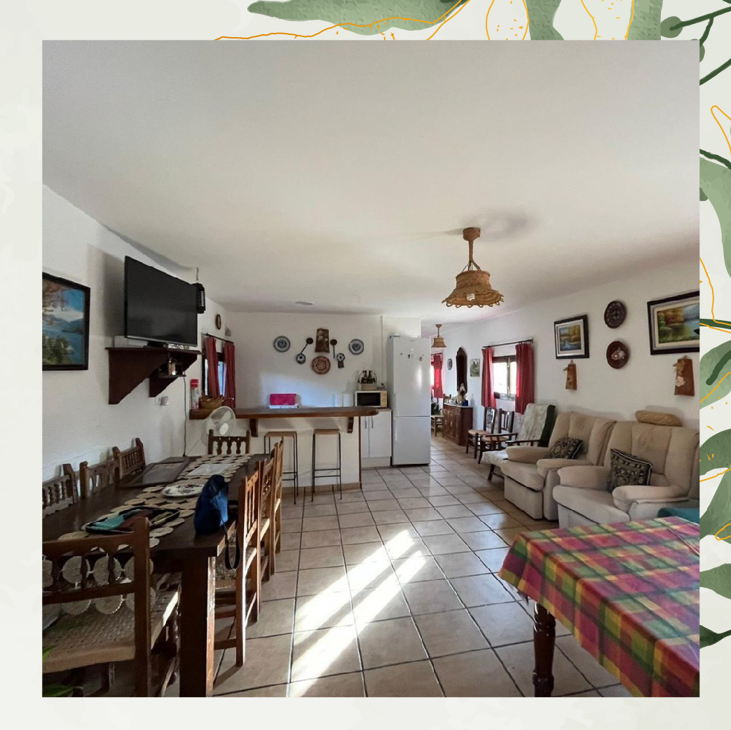 pisomap's tweet photo. Un paraíso veraniego 🌊​ y para todo el año
Esta espectacular #dreamhome de estilo rústico, clásico pero muy elegante. 📍. Descubre tu nuevo hogar situada en una parcela 577 m2 👇​:

🏡 Una vivienda de 155 m² llenos de luz.

Todos los detalles ✅ https://t.co/F3LflgQqzS https://t.co/6w2FYeBJH8