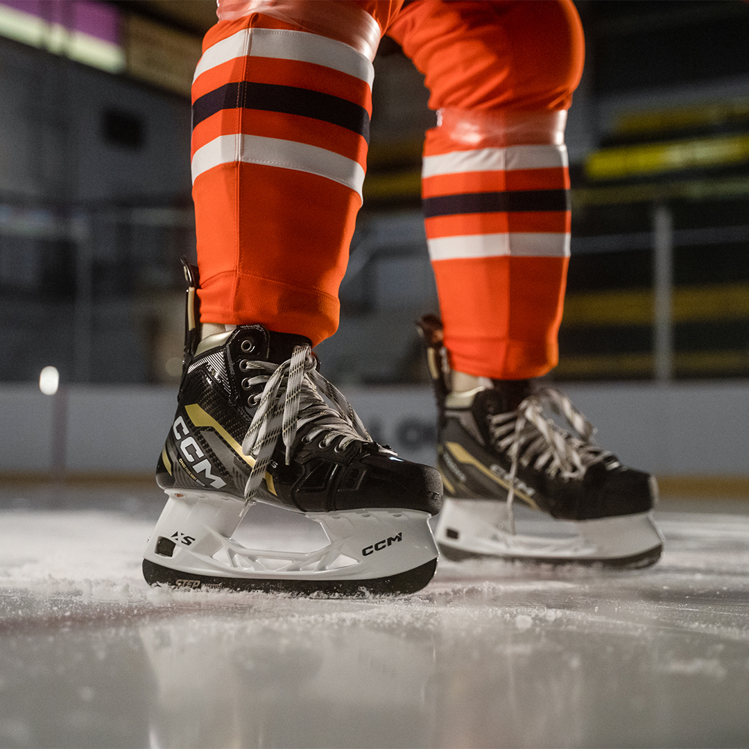 CCMHockey's tweet photo. The Tacks AS-V Pro skates are the first to feature our new GAME READY Fit. The boots are heat molded during the production process; increasing out of the box comfort and a fit! https://t.co/sv1hj9Dc3l