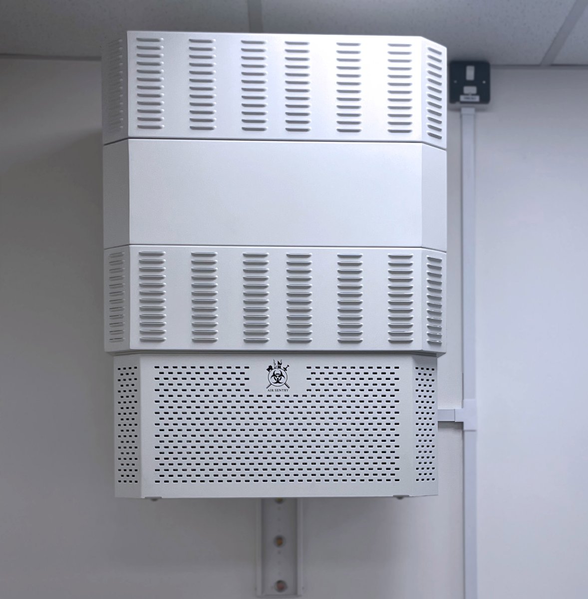 AirSentryUK's tweet photo. Our #AirPurification Systems with H14 #PositivePressure #Ventilation have been installed in 5 #clinical areas of the @NHS Pottergate Surgery. We achieved an equivalent to the #ISO8 #CleanAir standard which is used to accredit #Pharmacy #Cleanrooms! #MedicalAirPurifiers https://t.co/j0Md5P8iM9