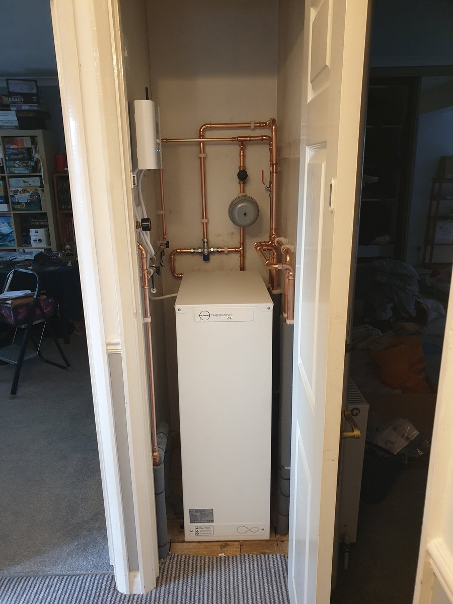 Day 2 and the <a href="/SunampLtd/">Sunamp Ltd</a> is in and charging via the @myenergi eddi. Ch is converted to a closed loop so no more loft tanks

Tomorrow insulating pipes and finishing up outstanding stuff

Huge thanks to Ben and Jack at <a href="/PlumberLewes/">Tim Smith Plumbing + Heating</a> for their amazing work so far