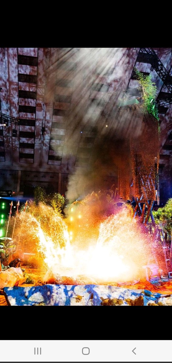 Professor Splash (@professorsplash) on Twitter photo 