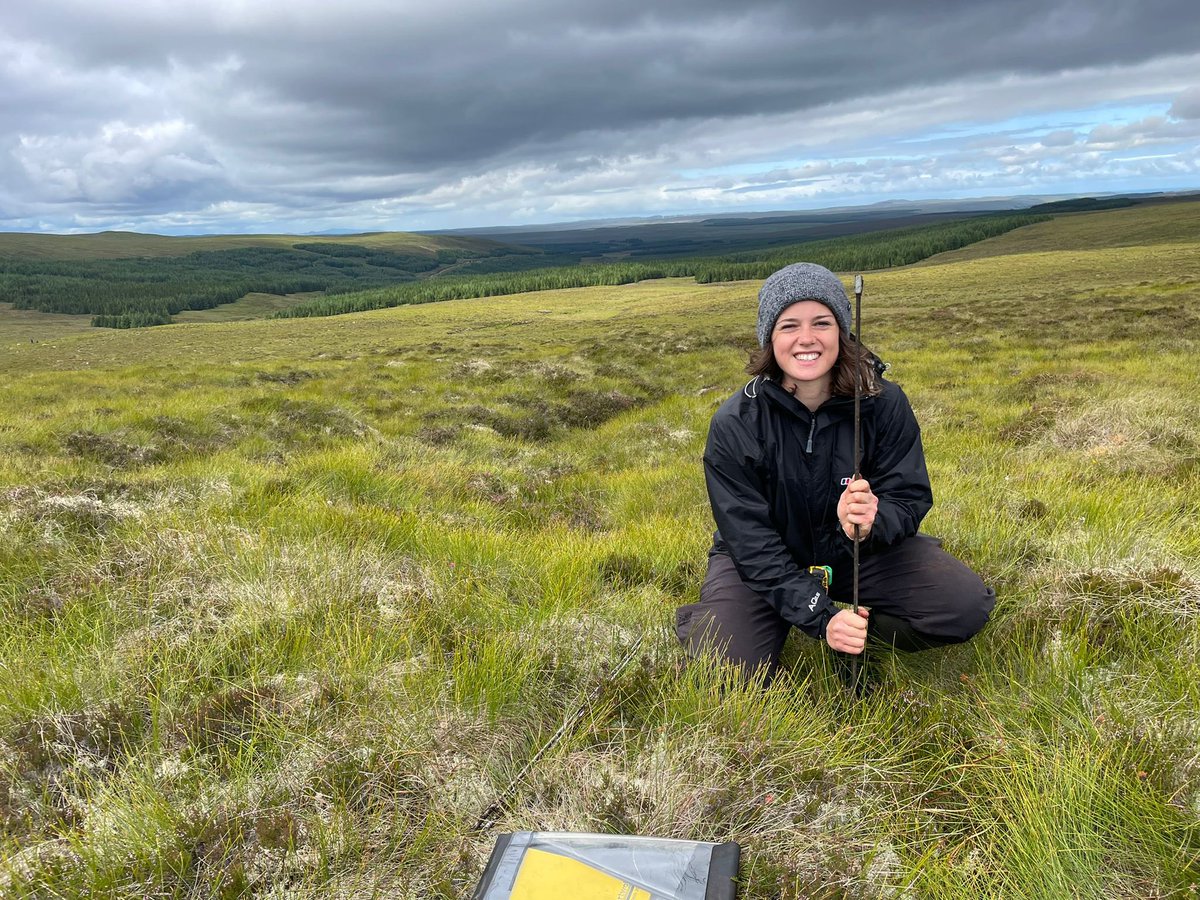 EllieWhayman's tweet photo. Lucked out with the weather today whilst getting peat depth measurements! (Starring bog expert Fyne 🐶) #TheBlanketBogProject @ntu_research @NTU_ARES https://t.co/uadsknFa8H