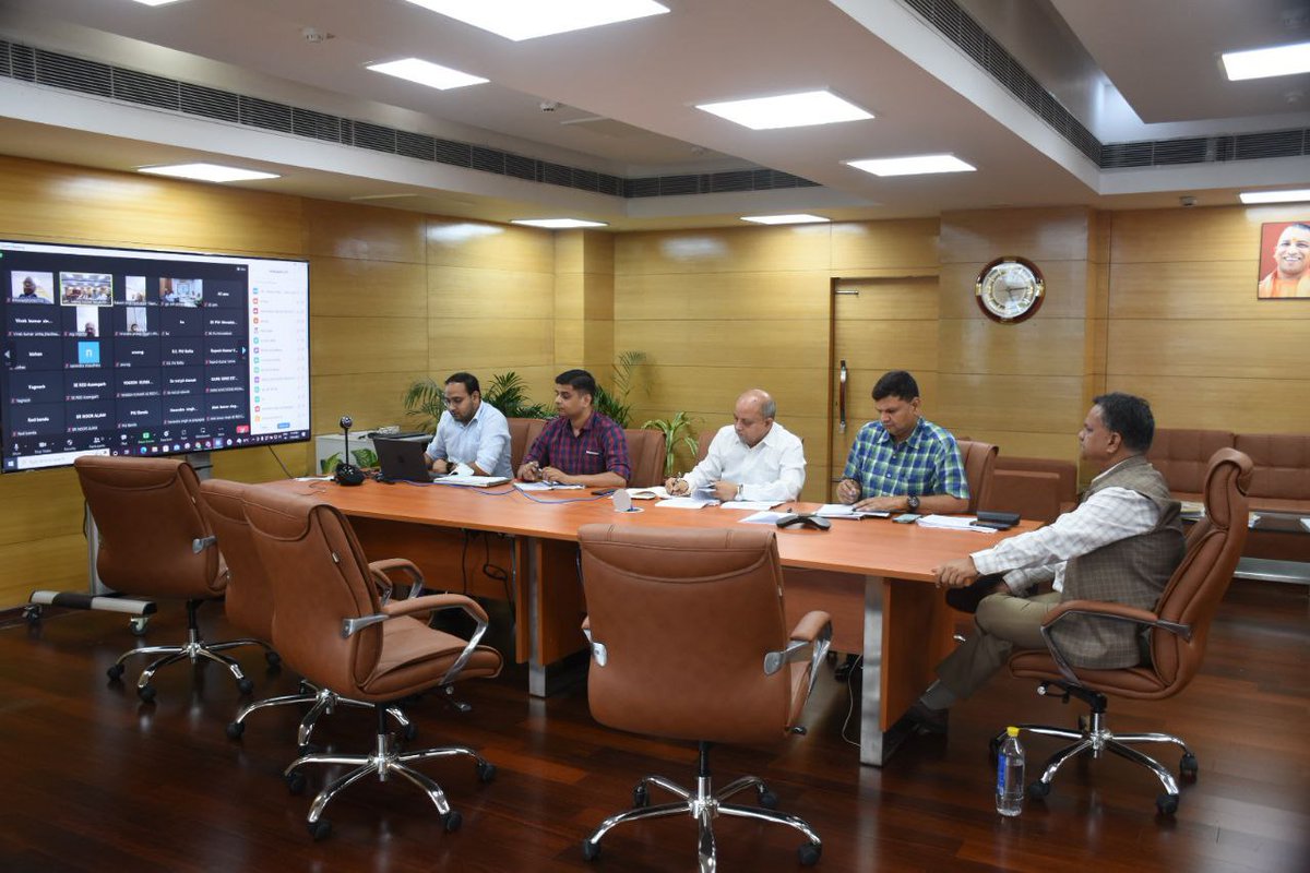 UpRuralDev's tweet image. उत्तर प्रदेश ग्रामीण सड़क विकास अभिकरण द्वारा पीएमजीएसवाई मार्गों में एफ.डी.आर. तकनीक के लिये टेंडर प्रक्रिया की समीक्षा की गई
#UPRuralDevelopment #MoRD #ग्राम्यविकासविभाग #उत्तरप्रदेश #UPRuralDev