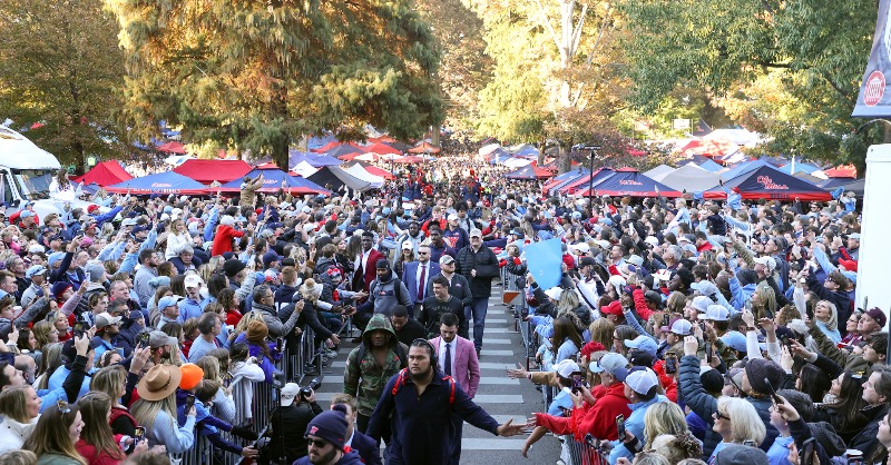 OleMissSports's tweet photo. Students, want to help capture cool moments like this? 🤩

We're adding student workers to our digital department! Clink the link below to find out more info and to apply!