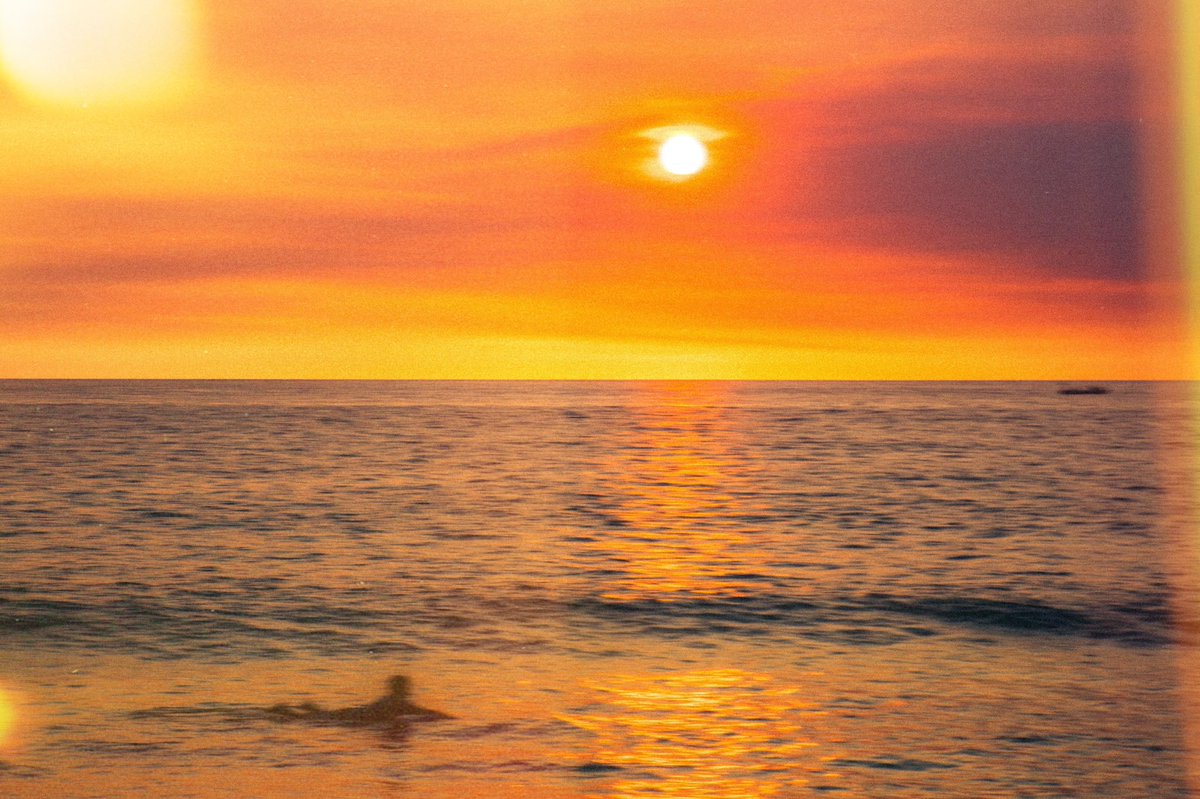 Lily_Rault's tweet photo. Summertime Spleen and July Golden Hour at Santocha Beach https://t.co/WTVIM8bKYN