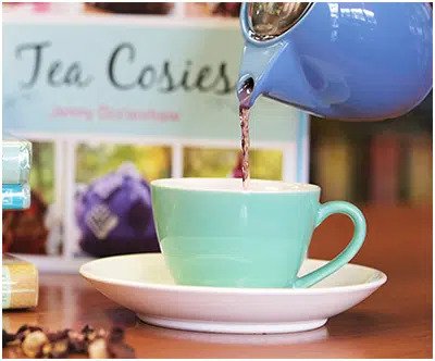 ChapterBooksNZ's tweet photo. Chapter is a charming and warm space where you can indulge in tea (there are lots to choose from), romance books, sweet treats, savoury snacks and velvety Atomic coffee.
Find out more about us: https://t.co/xOuXBxACii
#ChapterBookandTeaShop #Tea #TeaShop #Books #Bookshop https://t.co/lPwmw7OUL4