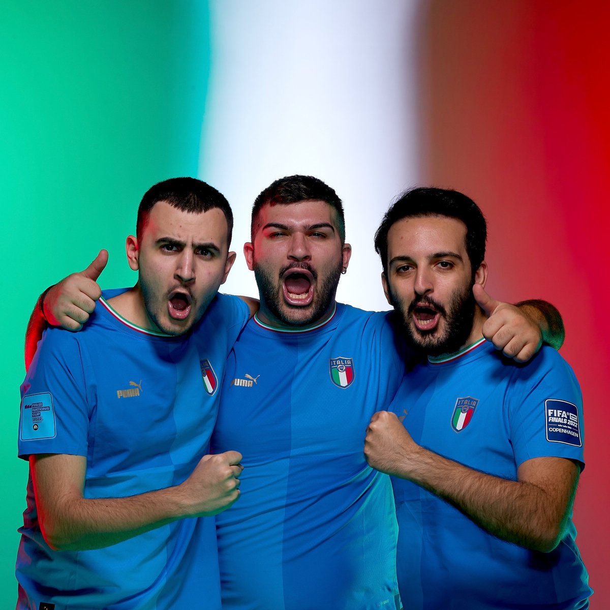 #Azzurri is back and have their full focus on the 🏆

#FeNC | #FIFAe | <a href="/obrun2002/">Obrun2002</a> | <a href="/Danipitbull33/">Danipitbull</a> | <a href="/Er_Caccia98/">Raffaele Cacciapuoti</a> | <a href="/eNazionaleFIGC/">Nazionale Italiana di e-Foot 🏆🇪🇺 TOP4 FeNC FIFA</a>