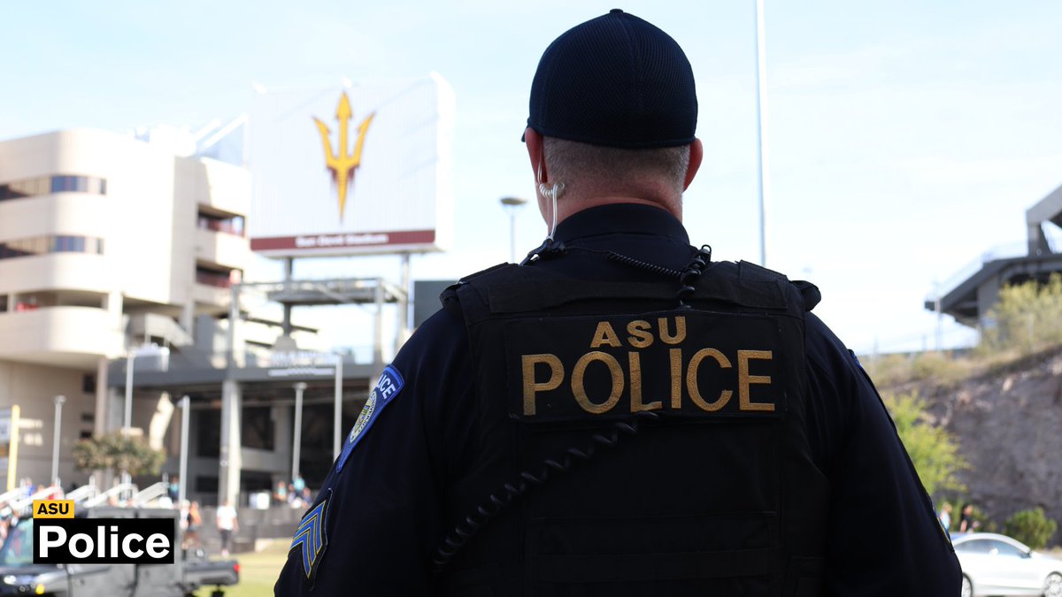 ASUPolice's tweet photo. In Case You Missed It - #ASUPD has joined the #Police2Peace Project, promising that every action taken is with the intent of keeping the peace without doing further harm.
See the full article here π»π https://t.co/zRHJssgtSx
#ProgressingTheField #CommunityFocus #ASUPolice π±π https://t.co/DpvIgxdxL5