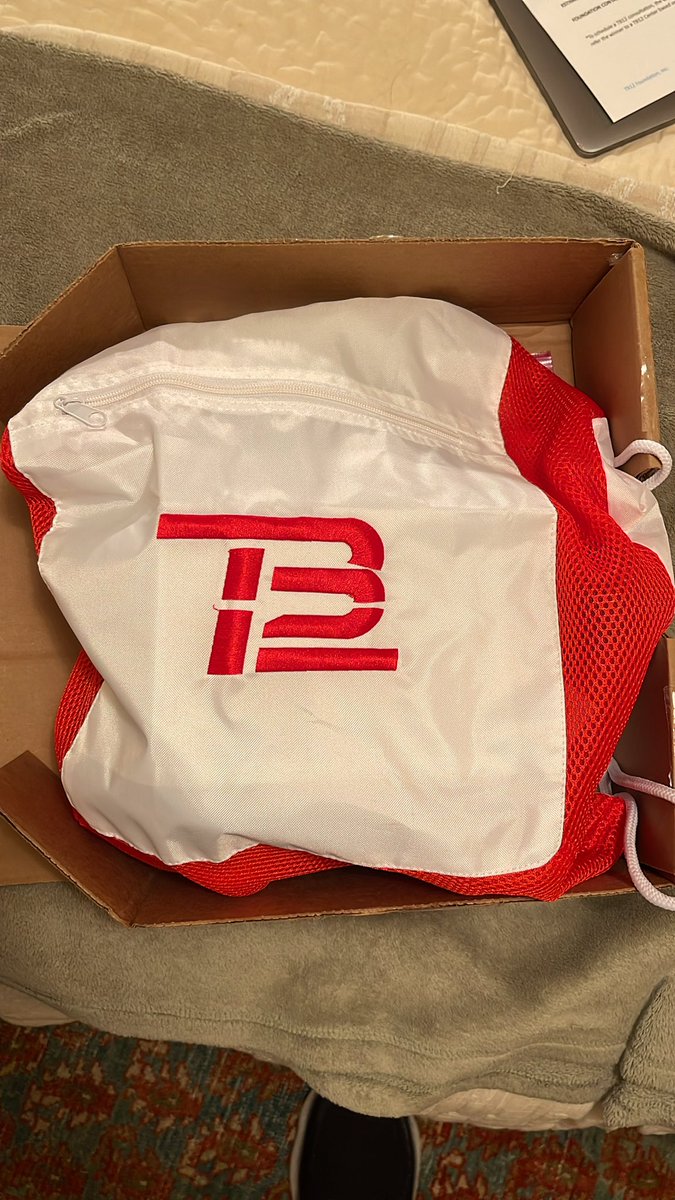 Hi! We are giving away a signed Tom Brady photo courtesy of <a href="/TomBrady/">Tom Brady</a>’s @TB12foundation to random person who donates $25 or more to our Infant Brain Tumor Fund PMC fundraising team: TeamBeansPMC.com 

Winner also gets a <a href="/TB12sports/">TB12sports</a> consultation and other products.