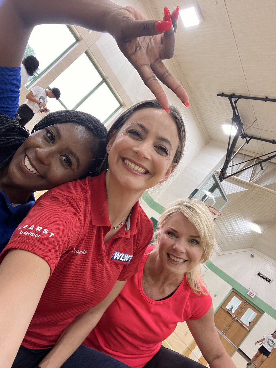 Wait until you see what the 4PM ladies are up to today 😆… it involves a lot of jumping! <a href="/ShereeWLWT/">Sheree Paolello WLWT</a> <a href="/AKirklen/">Ashley Kirklen</a>