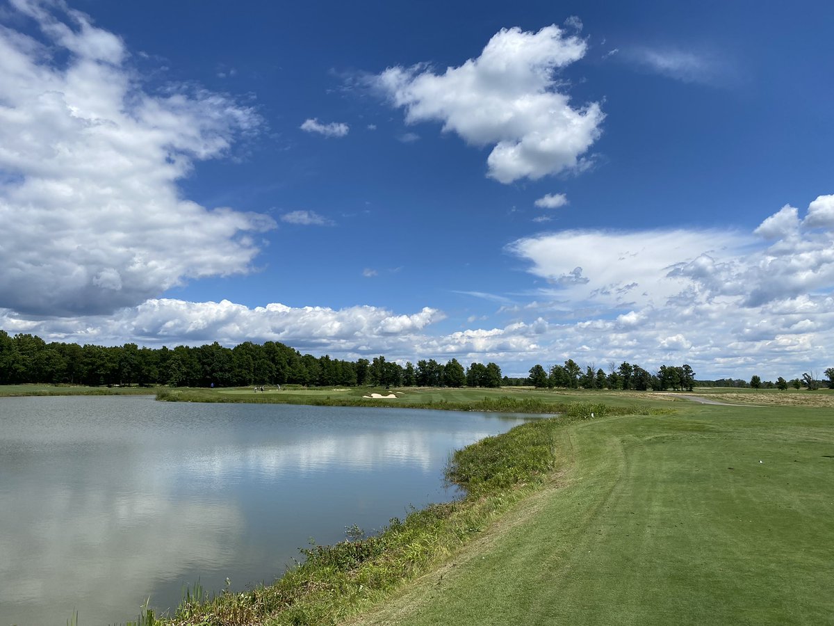 RickParnham's tweet photo. Having an awesome day @NiagaraParks #Batllefield joined by a couple dear friends of @BreakingHundred. Thanks for joining in @OnCoreGolf and @Triplebogey https://t.co/Ej1y0V6vUI