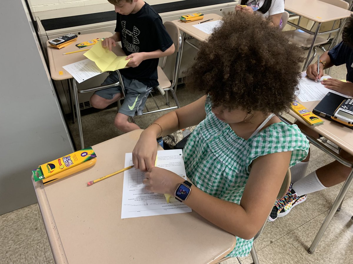 j_eisenberg87's tweet image. #megamath students @CatonsvilleMS use paper folding techniques to discover properties related to exponents @BCPSMATH #handsonlearning #supportingthespp