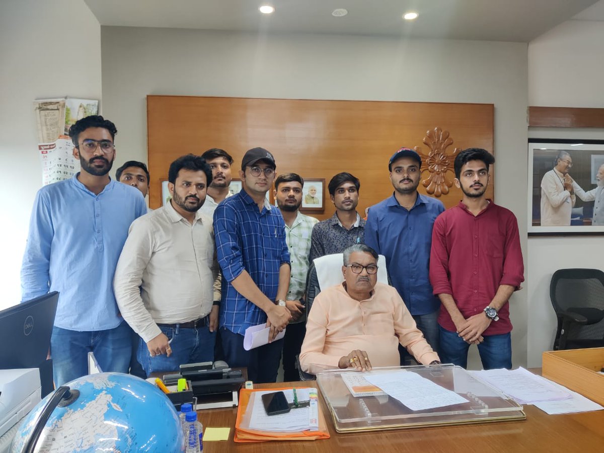 Today...
Memorandum submitted to the Hon'ble <a href="/CMOGuj/">CMO Gujarat</a>  and Minister of Animal Husbandry.. regarding increase in Stipend allowance of Veterinary students in Gujarat..
#Increase_Guj_Vet_Stipend 
#Guj_vet_union 
<a href="/abplive/">ABP LIVE</a> <a href="/tv9gujarati/">Tv9 Gujarati</a> <a href="/ANI/">ANI</a> <a href="/PMOIndia/">PMO India</a> <a href="/PRupala/">Parshottam Rupala</a> <a href="/PMOIndia/">PMO India</a> <a href="/IndianVeterina1/">Indian Veterinary Association</a>