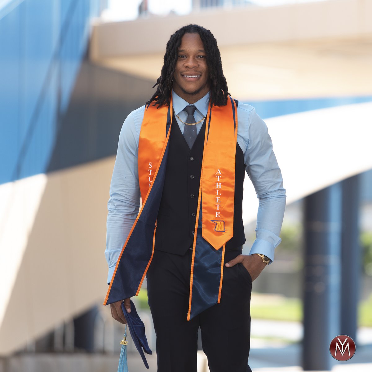 Yanair_Media's tweet photo. Proud to say our good friend Van Hebron Jr. graduated from THE Illustrious @morganstateu with a Bachelor of Science in Health Education, Pre-Professional Physical Therapy Concentration.

3.7 GPA Magna Cum Laude @msubearsfb

#graduation #studentathlete #morganstateuniversity https://t.co/QgjjJjt3Yr