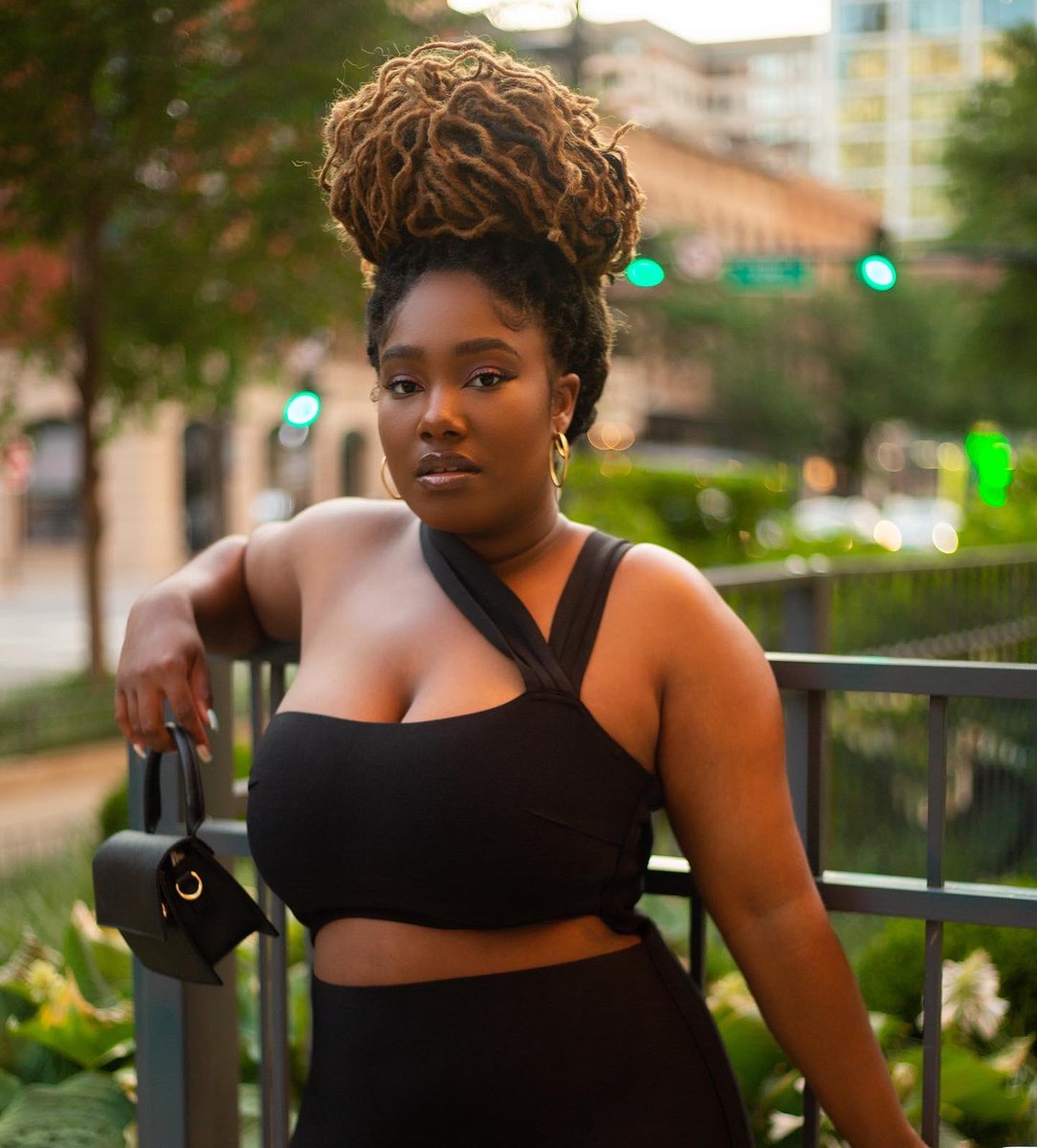 Being your girl’s photographer >>>