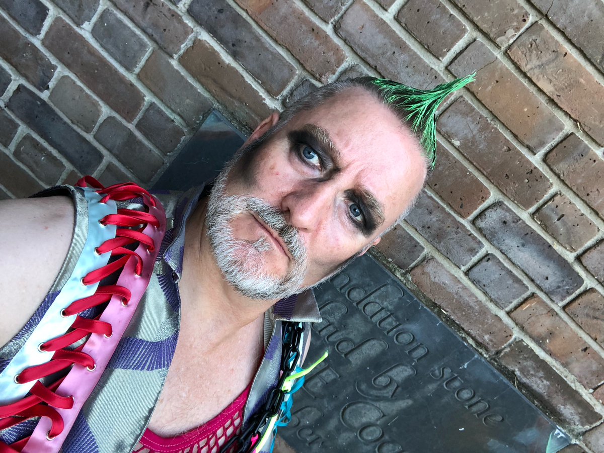 stuartpendred's tweet image. Here we gooo!!! First Night Dorset Opera Festival The Magic Flute directed by Paul Carr and conducted by Jose Miguel Esandi

All Toi’s to my fabulous friends &amp;amp; colleagues! What an accomplishment to create two fabulous opera’s in 10 days!! 

dorsetopera.com #pendredsworld