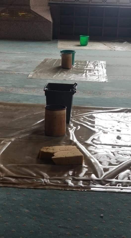 هام: هذا هو جامع الصالح في صنعاء أعظم وأكبر وأجمل جامع في اليمن يريد الحوثي تحويله لحسينية كربلائية بمنارة واحدة..ومن ثم تدميره كليا. بلاغ للرأي العام.. #SalehMosque #جامع_الصالح