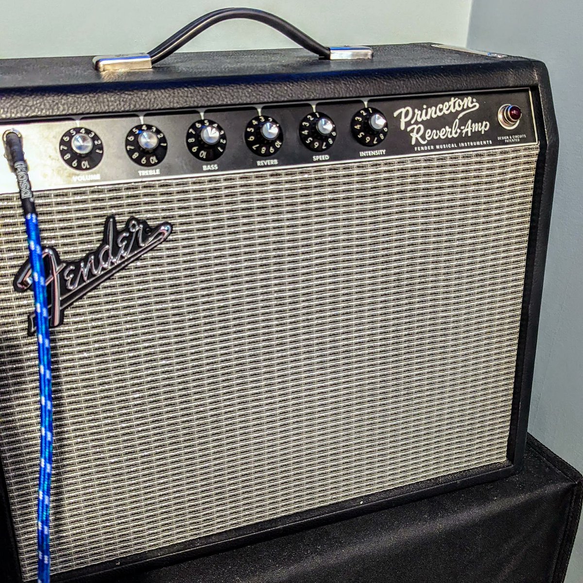 My rig the the upcoming gigs!
Custom #Telecaster - Stanley Electrics
Pedal Board
#Fender #Princeton #telecastertuesday