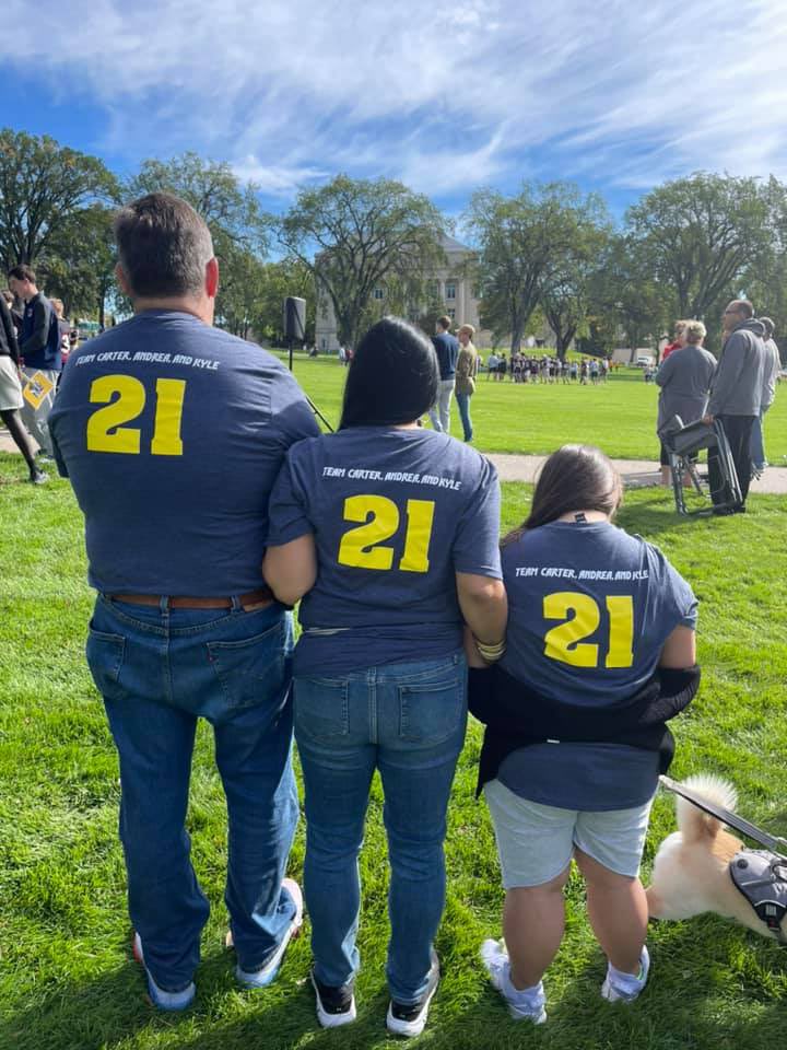 The smile and wagging tails that can light up a room! ☺️ We have new Team Captains signing up every day. 

Is your team signed up for the 2022 Walk for Down Syndrome yet? 🚶‍♀️

Get ready here: bit.ly/WalkForDownSyn…