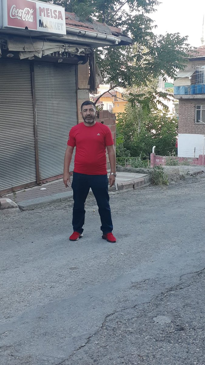Her canlı ölümü tatacaktır, dik dur, yaşa ve öl..!