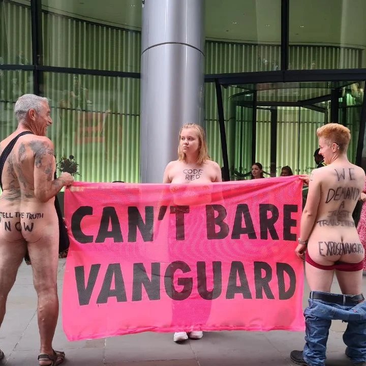XRTowerHamlets's tweet photo. We absolutely CANT BARE VANGUARD 

activists from XR disrupted the offices of US investment giant Vanguard by writing messaging on their naked bodies. 

Vanguard is the second largest investment company in the world and has over $300 billion in climate wrecking fossil fuels. https://t.co/eCygcM9OSG