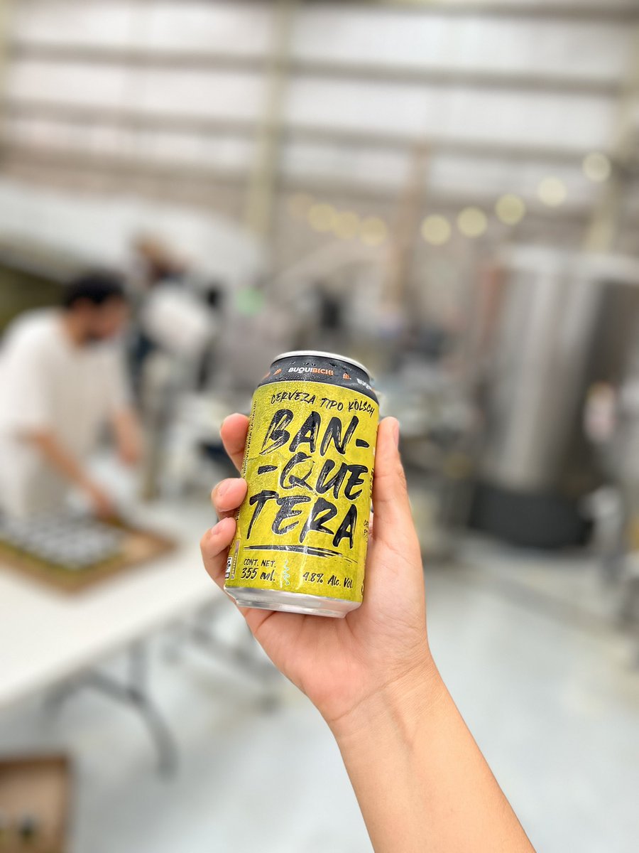 BuquiBichi's tweet photo. ¿Quién quiere un 4pack de nuestra recién enlatada #Banquetera #Kölsch 🙋🏻♀️🙋🏻♂️?
Fácil:
¡Sígannos, RT y dígannos por qué les gusta #BuquiBichi 🍻 en los comentarios!
A las 6pm les decimos quién se lo lleva 🍻. https://t.co/QnUIpefQ8H