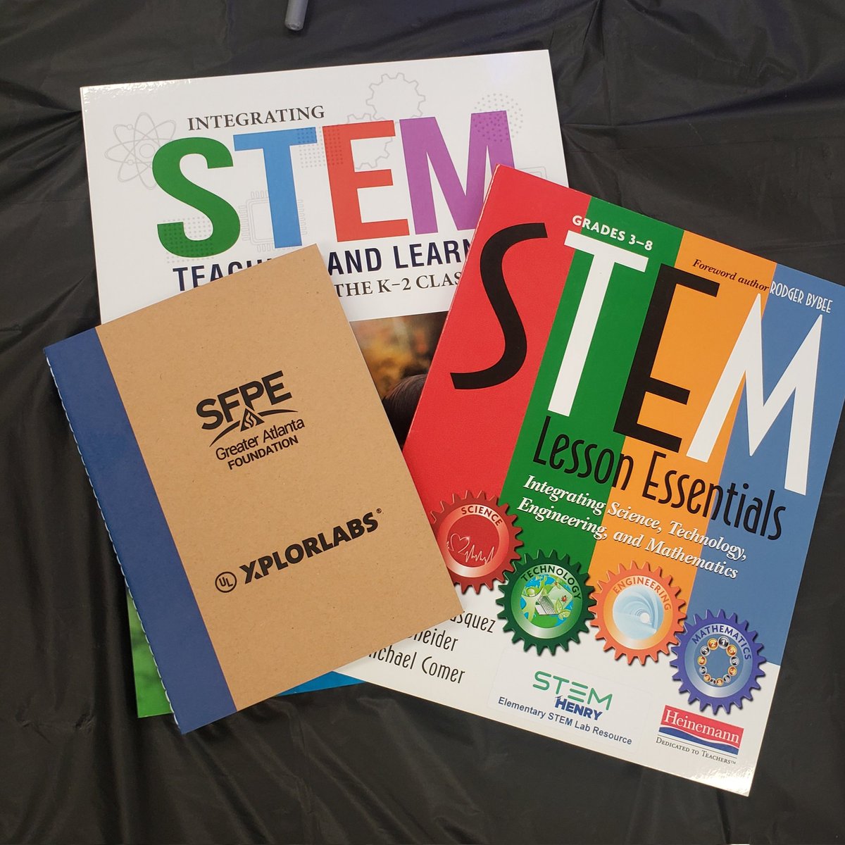 Excited about today's STEM Kick-off! #STEMHenry <a href="/BES_hcs/">Bethlehem Elementary</a> <a href="/drhafza/">Rabieh Hafza PhD</a> <a href="/klbsci/">Kaneice Bembry (KB)</a> <a href="/drobinsonedu/">Diane Robinson</a> <a href="/Carrie_marie3/">Carrie Edwards</a>