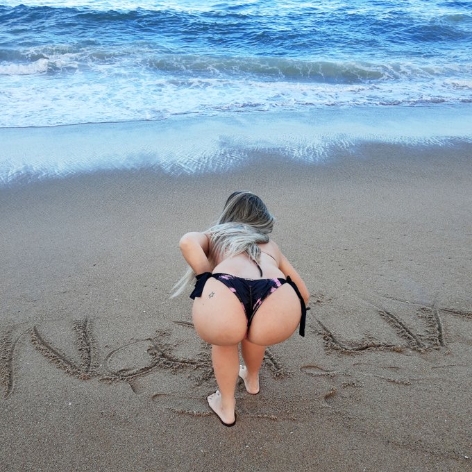 Precisando pegar um solzinho 🥲  https://t.co/6Wxb0sDFak https://t.co/Ma49CjusA6<a href="/tag/rt"class="tags"><span>#rt</span></a>