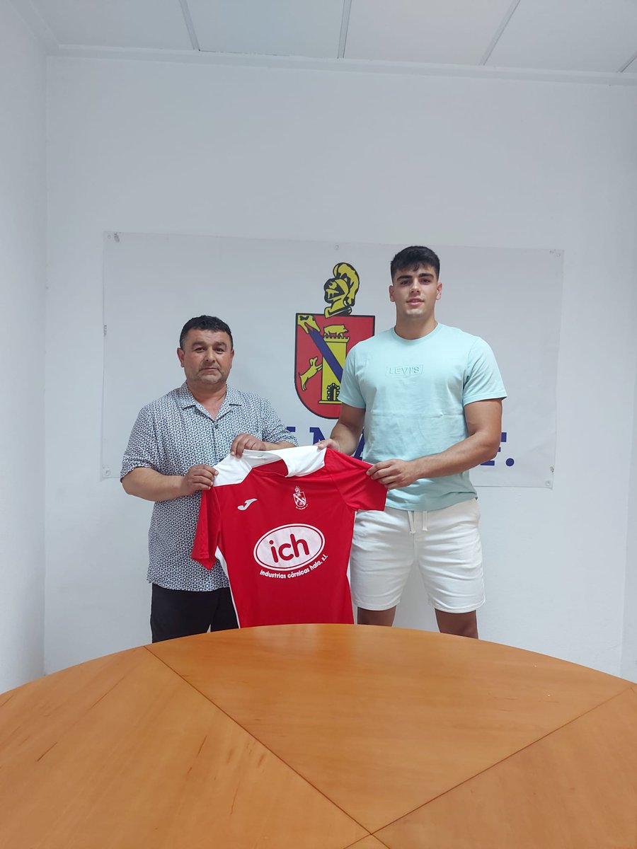 / FICHAJE / 

⚽️⚽️ 

➡️ Belmonte ( <a href="/belmonttrs_/">Alejandro Belmonte</a> )  ⬅️

El joven punta sub 23 viene de hacer una gran temporada en el CD Bullense anotando seis goles, más pólvora para el ataque.

🖐 Bienvenido Alex !!

#VamosPalmar