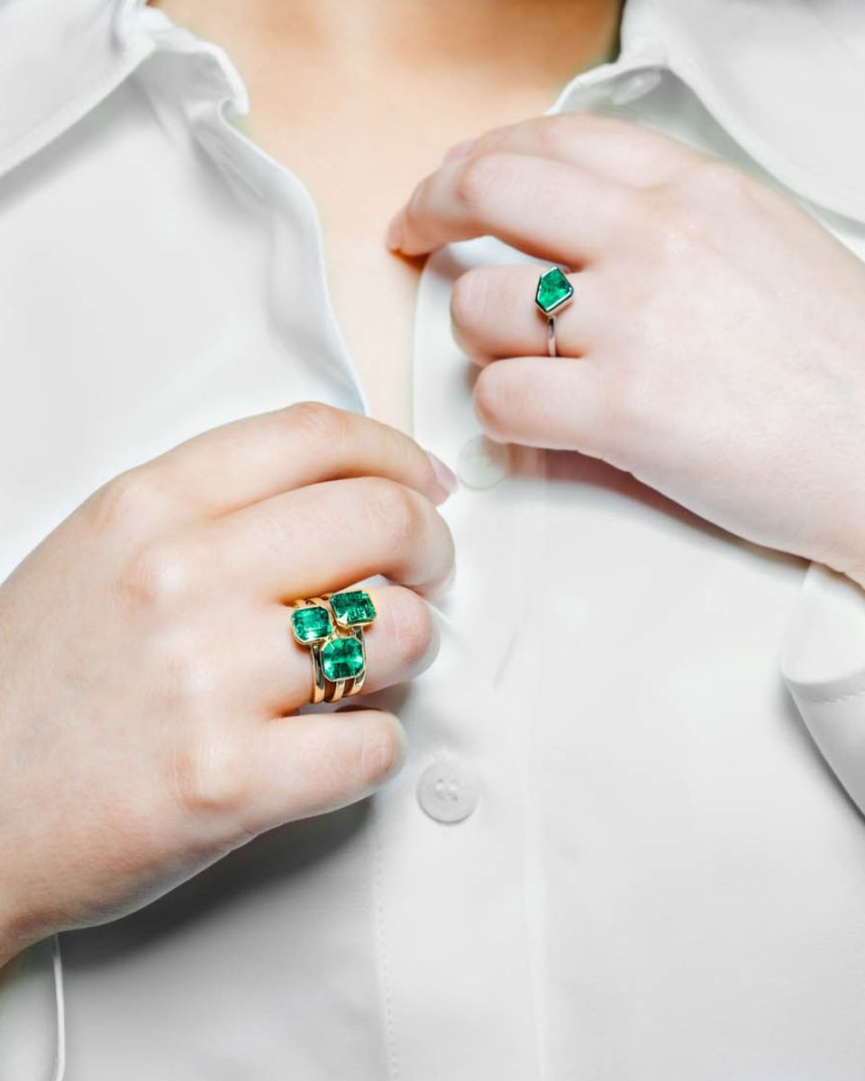 Isn't this just the dreamiest emerald ring stack imaginable?
Explore all emerald rings, on our website or get in touch for your own bespoke creation.  
londonde.com
#ringstack #hattongarden #londonde
