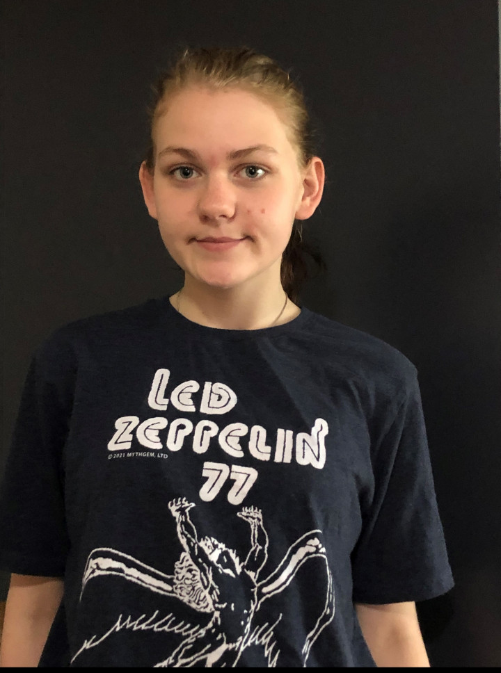 RCMPNB's tweet image. The Sussex RCMP is still looking to make contact with 13-year-old Cameryn Kernighan, missing since June 27, 2022. She may be in the St. Stephen area. Anyone with information on her whereabouts is asked to contact the Sussex RCMP at 506-433-7700. 

ow.ly/2yQx50K4OBB