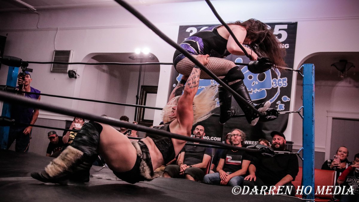 DarrenHoMedia's tweet photo. Two veteran competitors in the Pacific Northwest wrestling circuit, @RieaVonSlasher and @nmatthewsninja met one on one for the Women's Title at @365pw on Friday, July 15th, 2022 at White Eagle Polish Hall.
#365prowrestling #365Pro #Victoria #ProWrestling #ProfessionalWrestling https://t.co/4qLsWscbQg