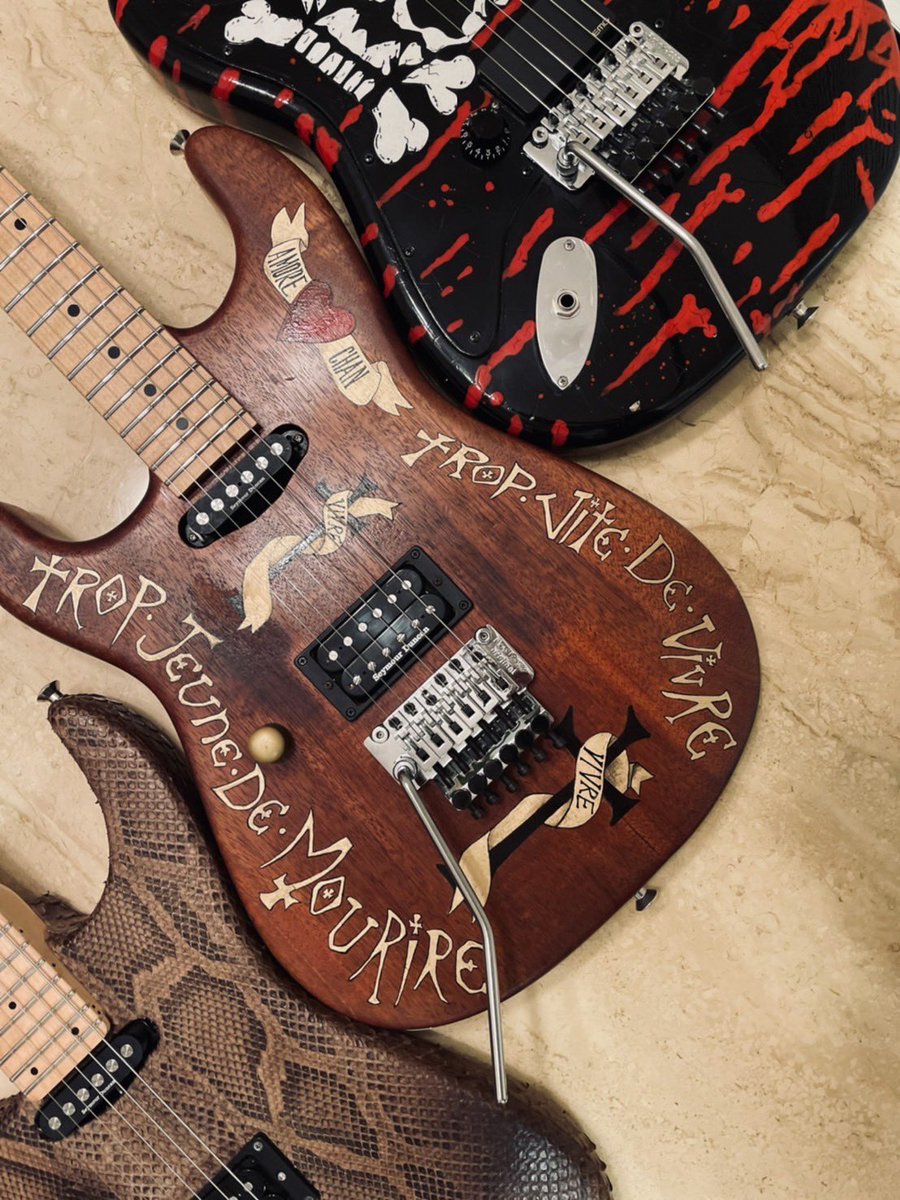 ウォーレンデマルティーニ