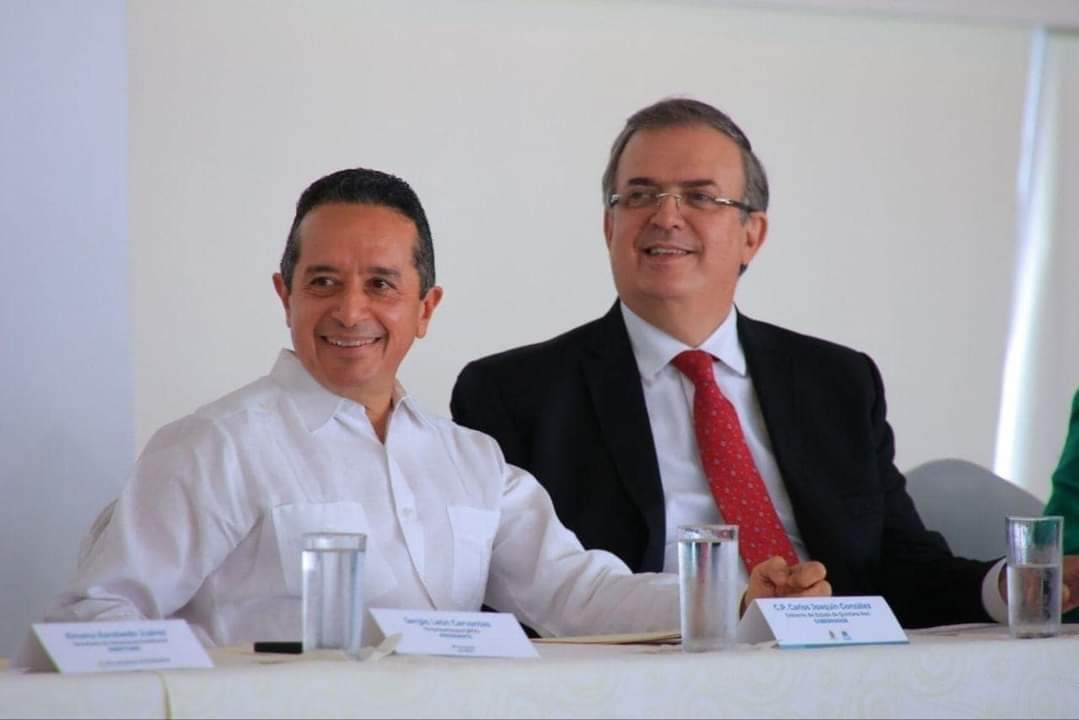En Quintana Roo nuestro amigo <a href="/m_ebrard/">Marcelo Ebrard C.</a> compartió con las y los empresarios del estado, los principales retos internacionales y el futuro de las relaciones exteriores que México🇲🇽 tendrá con una voz fuerte y segura ante el mundo.

#CarnalMarcelo