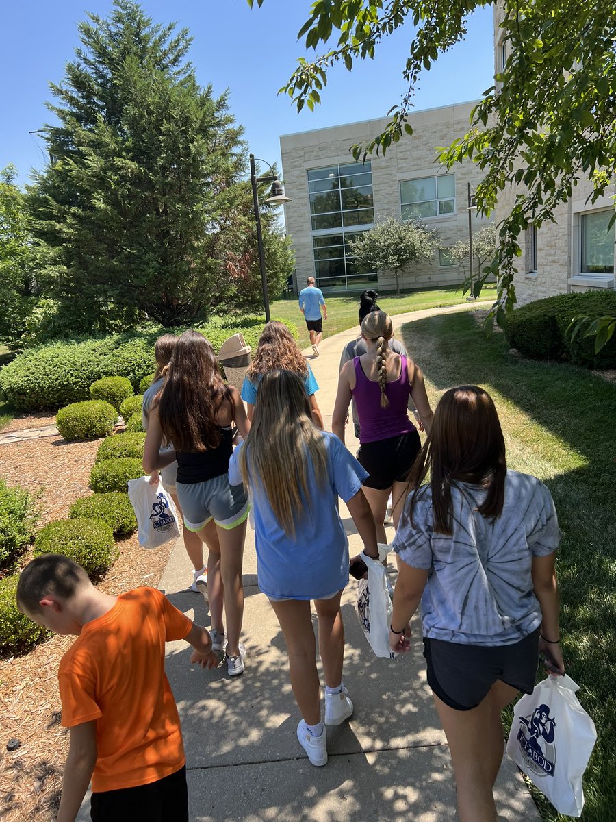 Lacey Brooks tweet media