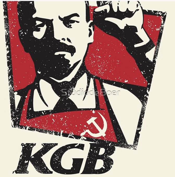 ESFERARED's tweet photo. Es d #intelCon2020 , no es de la edición de #IntelCon2022 ,pero en "Ciberpartido de Lenín 3.0" podemos entender temas #ciberwar vigente, del año actual remontándonornos al origen #KGB de las #Fakenews @gIntelSeg. El Origen del escenario Geopolítico Actual https://t.co/XdNY7FPoja https://t.co/RSWgGXKA1Z