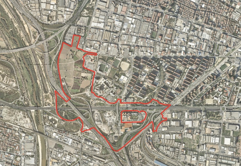EnComuPodemAMB's tweet photo. Per aclarir dubtes o infos malitencionades: AVUI NO S'HA APROVAT EL PDU-BIOPOL!. Avui al Consell Metropolità s'ha aprovat un informe tècnic NO VINCULANT q insta a la creació d'1 comissió mixta Gene-AMB q assegura a aquesta última la participació en la seva redacció i tramitació🧵 https://t.co/5HPb5mvgH1